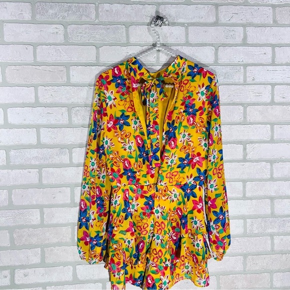 Endless Rose Vivi Yellow  Floral Print Long Sleeve Open Back Romper Size XS - Picture 6 of 12